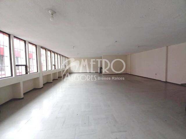 #1371 - Local Comercial para Alquiler en Quito - P