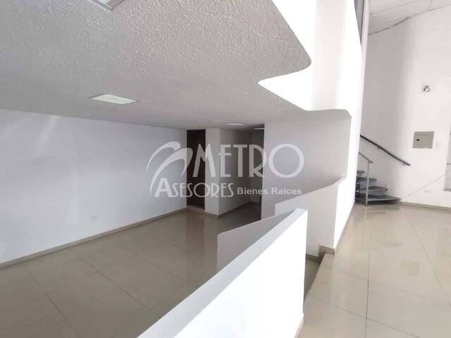 #1375 - Local Comercial para Alquiler en Quito - P