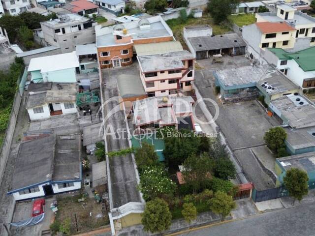 #1379 - Casa Rentera para Venta en Quito - P