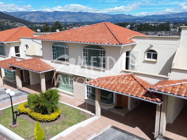 Venta en La Armenia - Quito