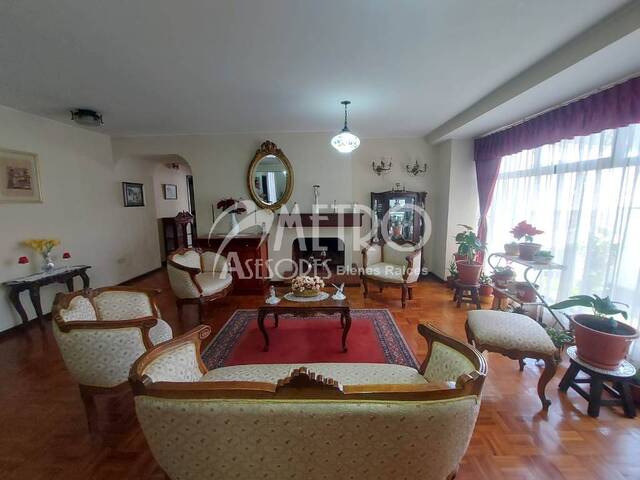 Venta en El Inca - Quito