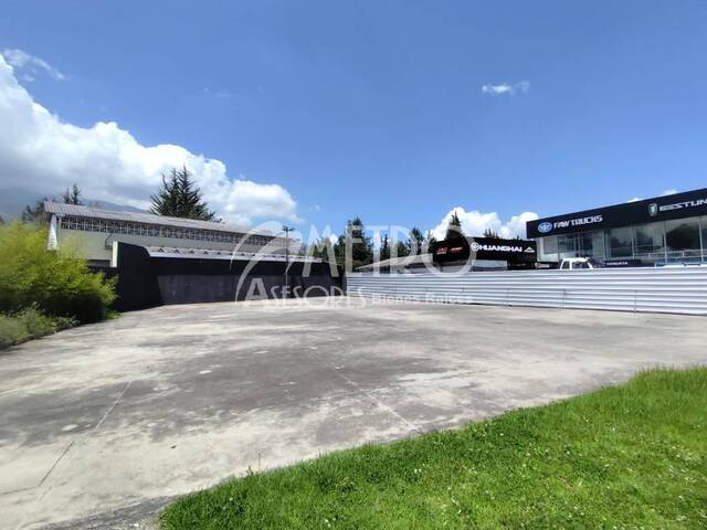 #1411 - Terreno para Venta en Quito - P
