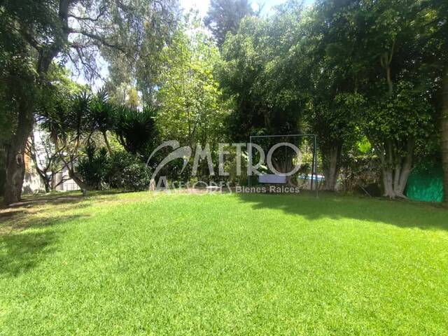 #1413 - Casa para Venta en Quito - P