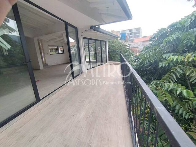 #1421 - Local Comercial para Alquiler en Quito - P