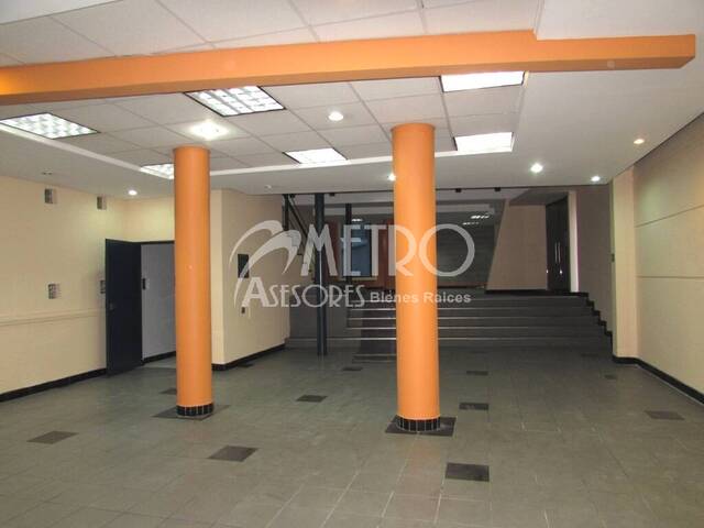 #1424 - Local Comercial para Alquiler en Quito - P