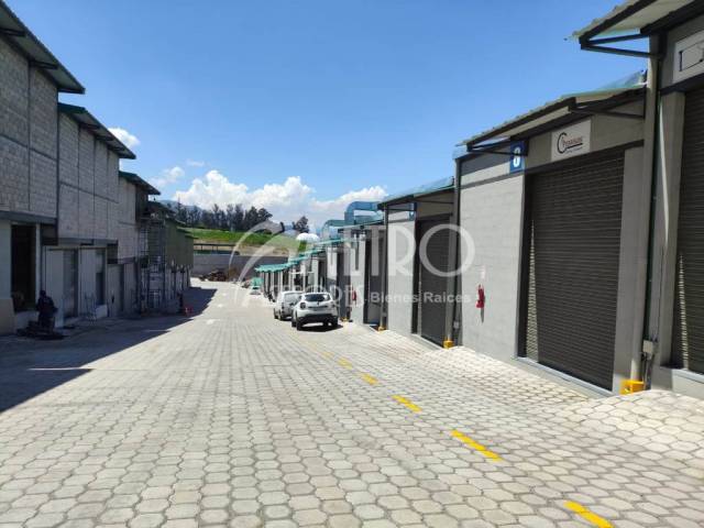 #1428 - Bodega para Alquiler en Quito - P