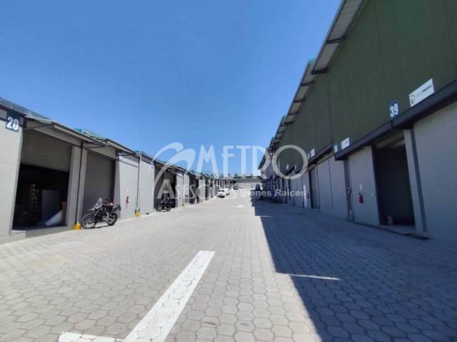 #1428 - Bodega para Alquiler en Quito - P