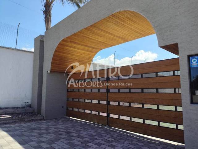 #1432 - Terreno para Venta en Quito - P