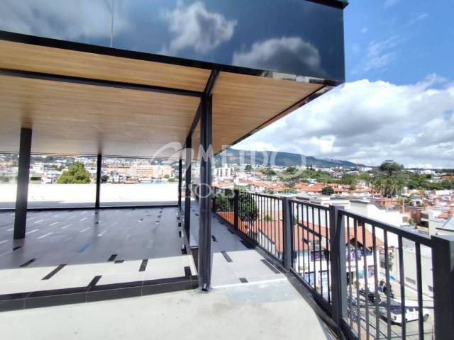 #1445 - Local Comercial para Alquiler en Quito - P