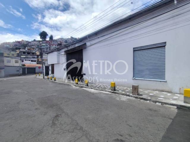 #1448 - Bodega para Alquiler en Quito - P