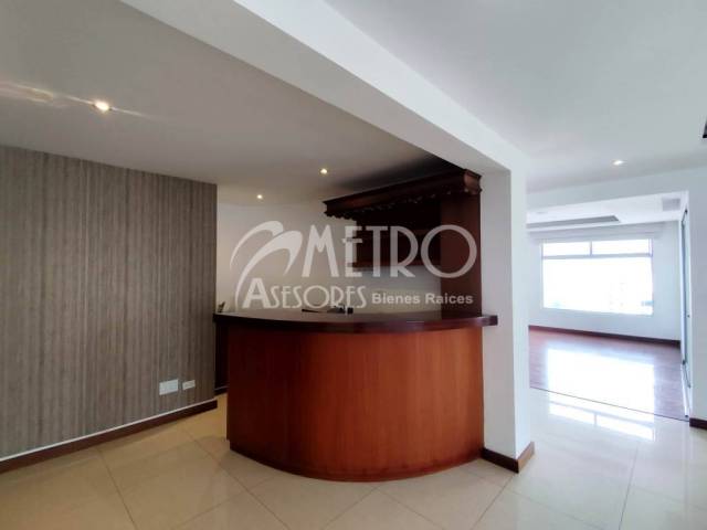 #1451 - Penthouse para Alquiler en Quito - P