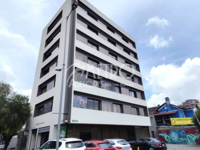 #1460 - Oficina para Venta en Quito - P