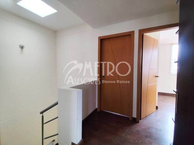 #1447 - Casa para Venta en Quito - P