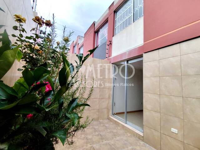 #1478 - Casa para Alquiler en Quito - P