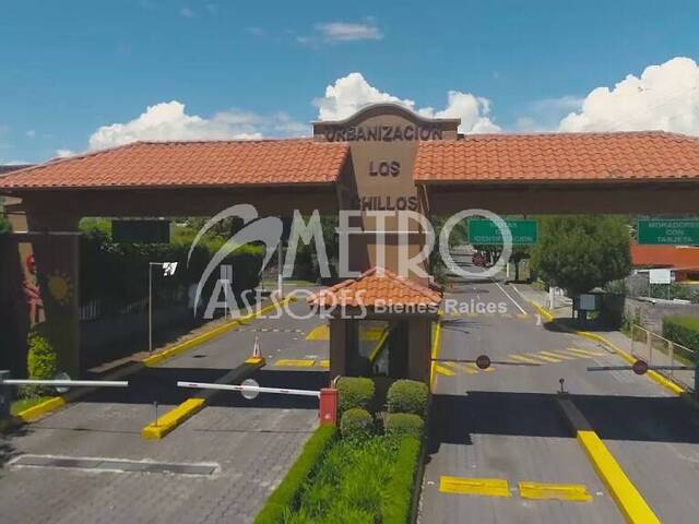 #1483 - Terreno para Venta en Quito - P