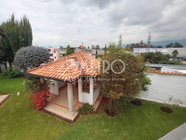 #1485 - Casa para Venta en Quito - P