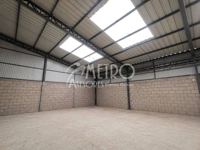 #1490 - Terreno para Venta en Quito - P
