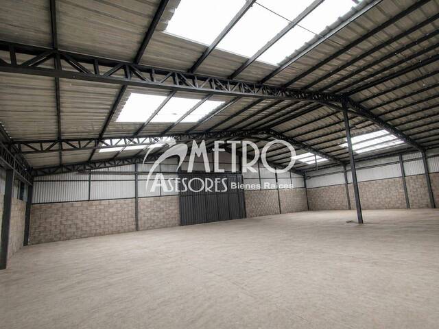 #1491 - Galpón para Venta en Quito - P