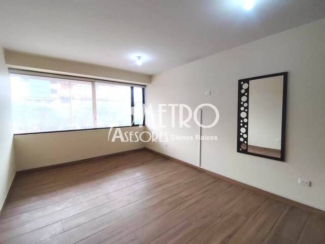 #1499 - Departamento para Venta en Quito - P