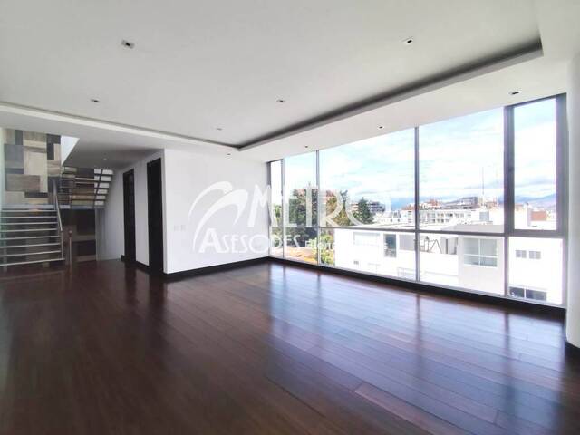 #1501 - Penthouse para Alquiler en Quito - P