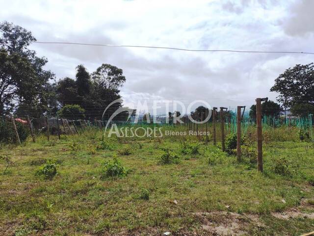 #1510 - Terreno para Venta en Quito - P