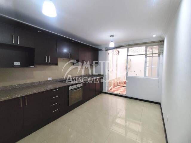 #1522 - Departamento para Venta en Quito - P