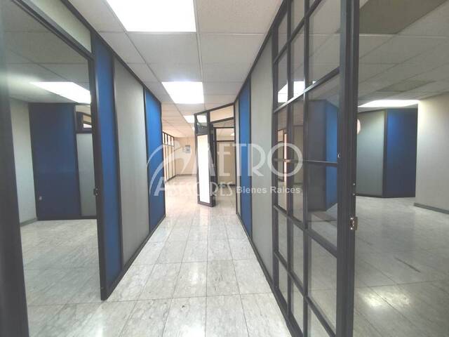 Oficina para Venta en Quito - 4