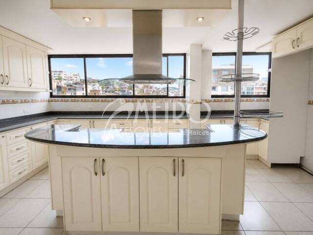 #1539 - Departamento para Alquiler en Quito - P
