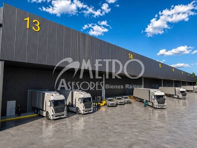 #1542 - Galpón para Alquiler en Quito - P