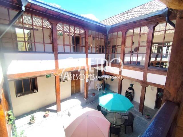 #1555 - Hostería para Venta en Quito - P