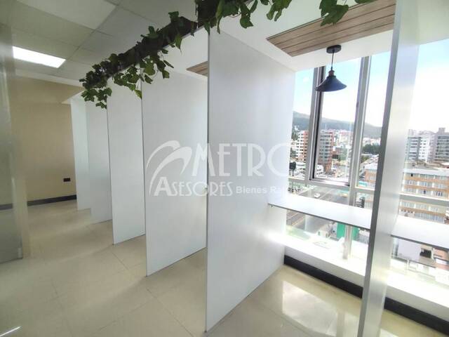 #1564 - Oficina para Venta en Quito - P