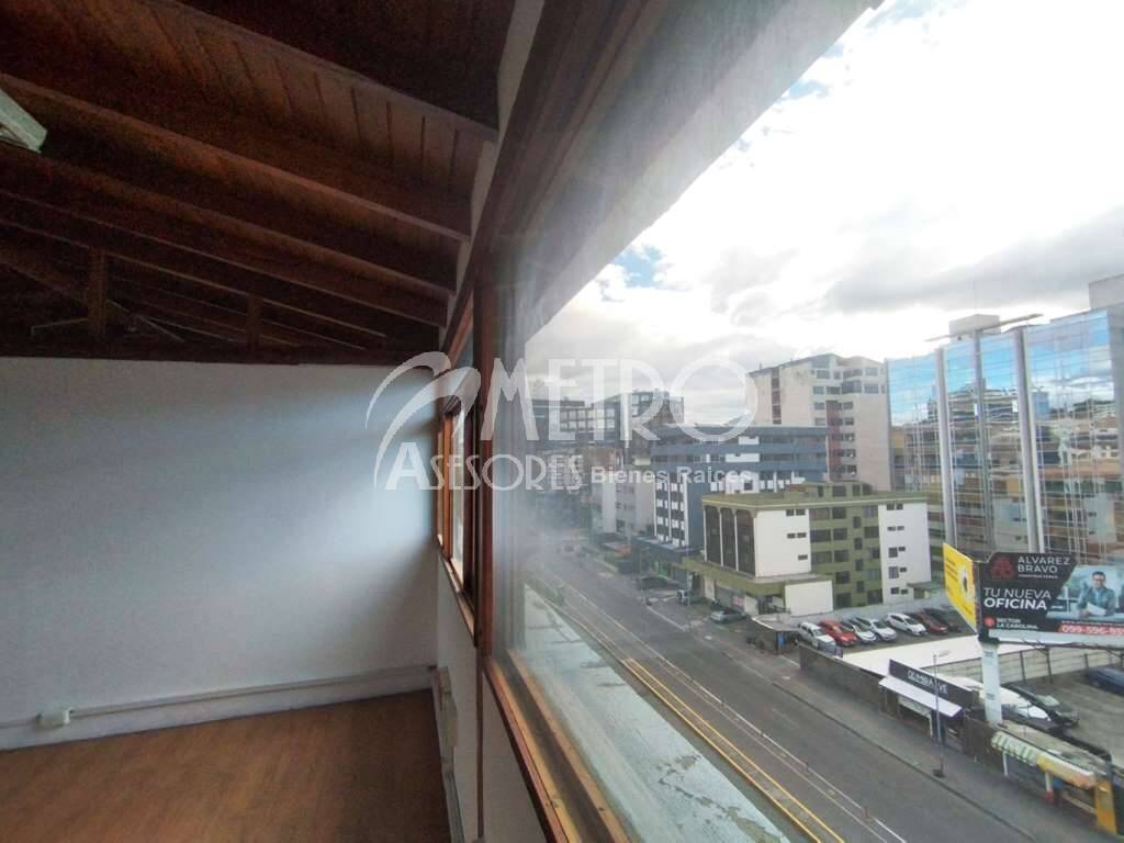 Edificio de 1.590 m2 de arriendo,  Sector Plataforma Gubernamental