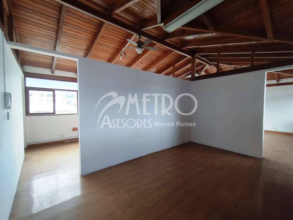 Oficinas de 1.590 m2 de arriendo, Sector Plataforma Gubernamental