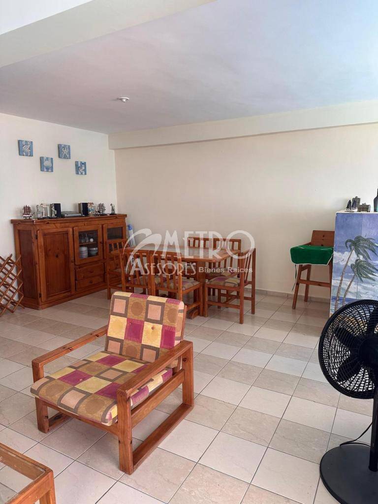 Departamento amoblado con balcón de venta en Atacames