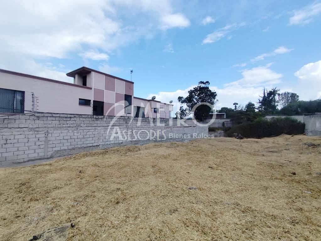 Terreno 549 m2 en venta dentro de la Urbanización el Condado